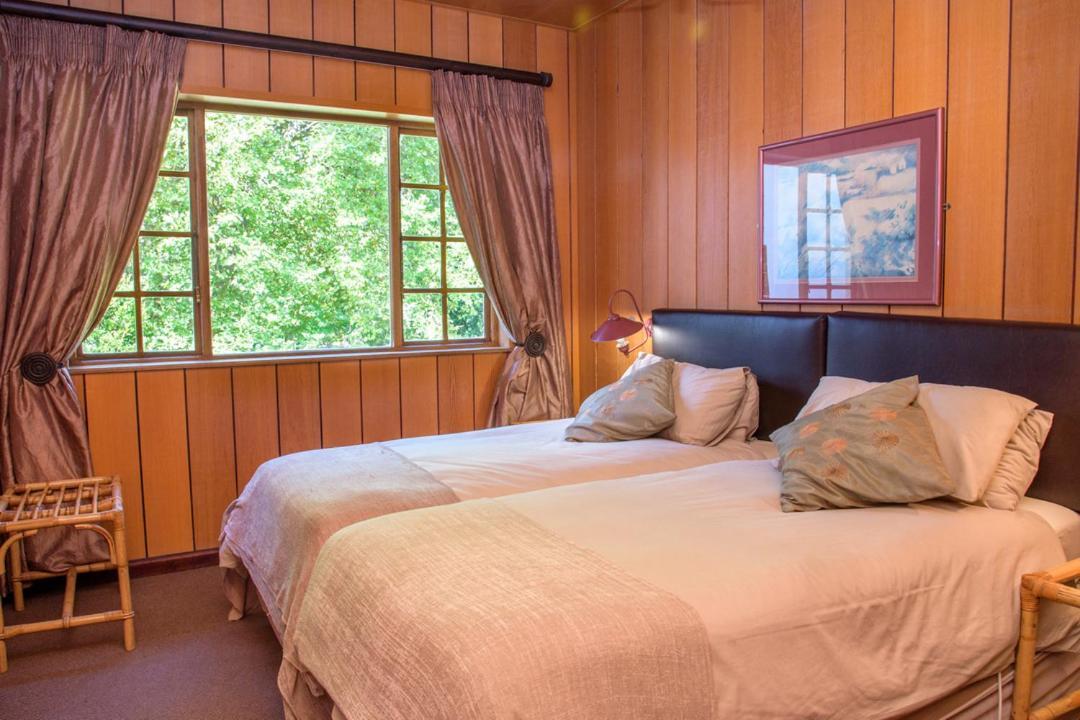 Kings Lodge Hotel ホグスバック エクステリア 写真