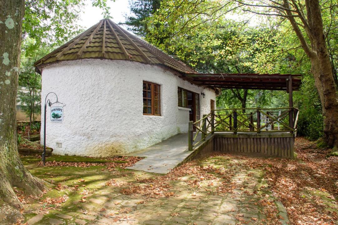 Kings Lodge Hotel ホグスバック エクステリア 写真