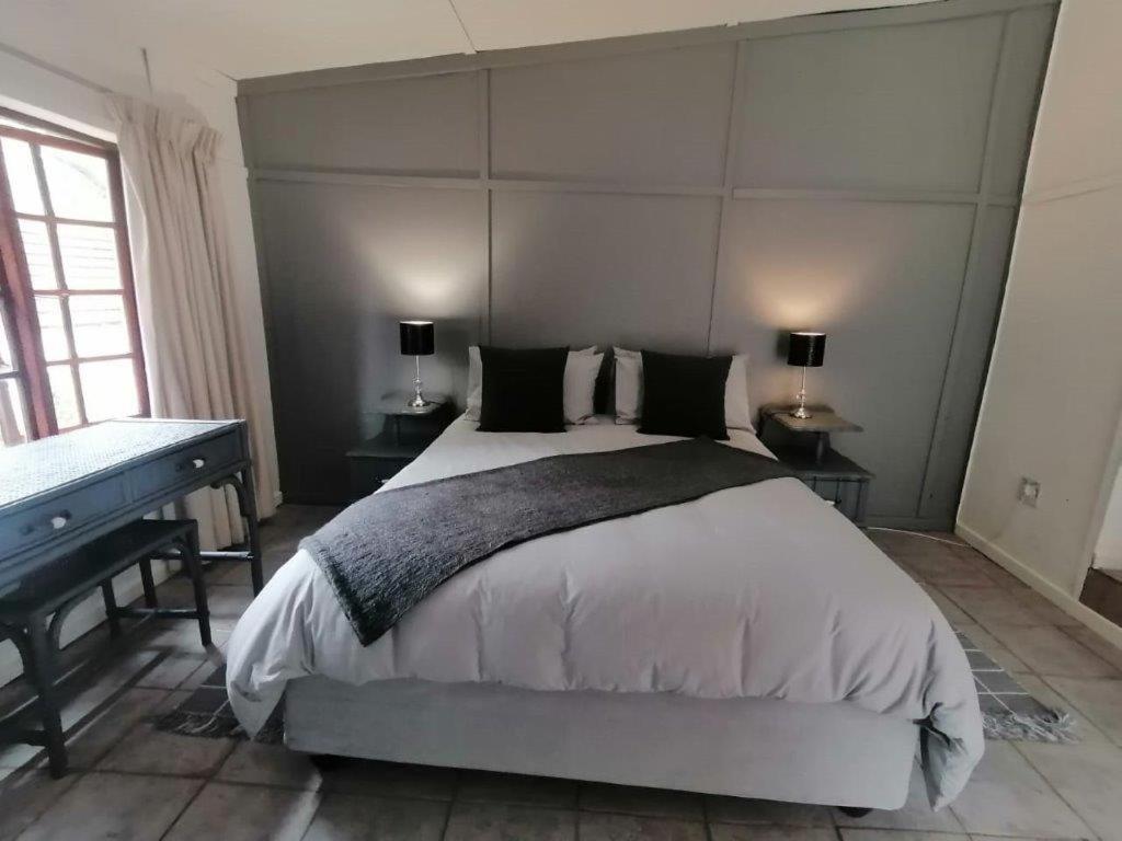 Kings Lodge Hotel ホグスバック エクステリア 写真